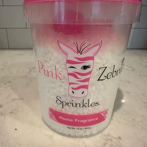 Pink Zebra - Air Care Sprinkles 16 oz - Picture 2 of 3